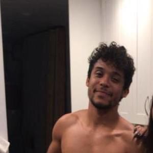 Meet your Posher, Gabriel santos